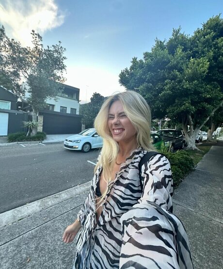 Peyton Cole star top pics