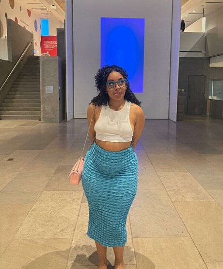 Themillieelise model nudes galleries