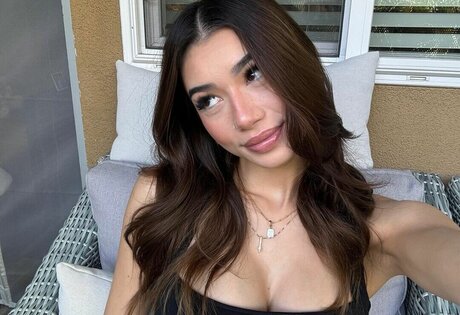 Kaylee Pereira high quality actress photo