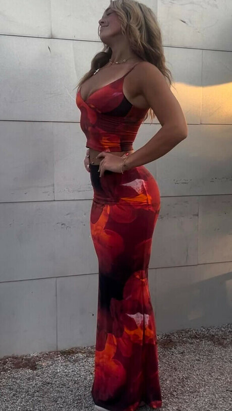 Jordan Blue top model gallery