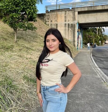 Alme ASMR high quality pornstar gallery