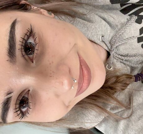 pavuk1 0 pornstar nude image