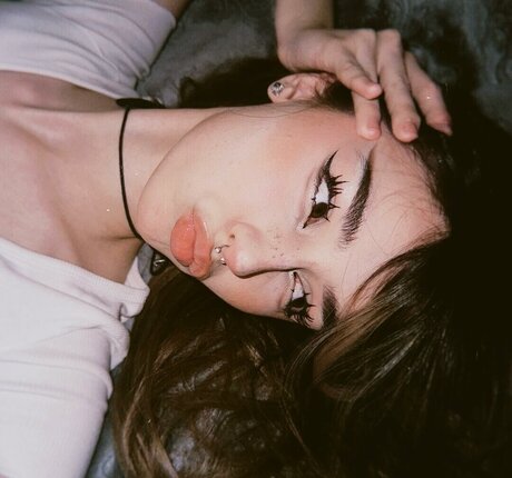 pavuk1 0 naked actress photo