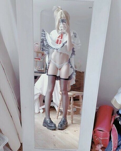 nadecola9 nice actress image