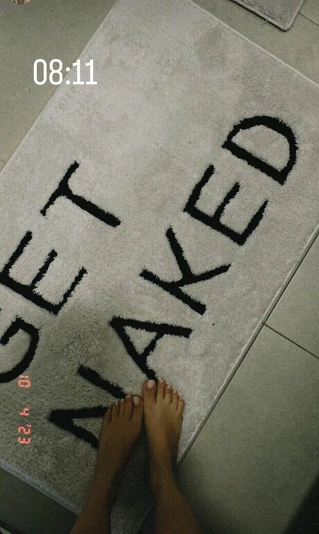 zeybik pornstar erotic photo