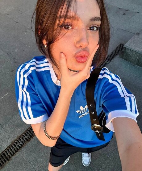 mildixs model xxx pictures