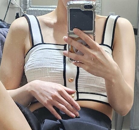 suyeoniiii_ nude pornstar pics