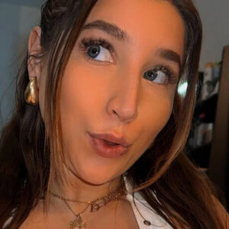 TylaASMR pretty star photos