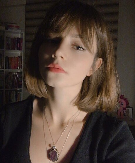 sumruozdenn model image