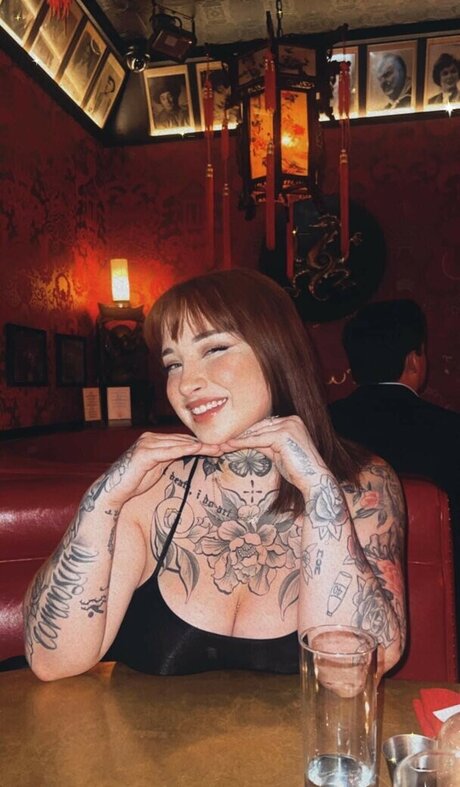 Cassidie Cottone model sexy photo