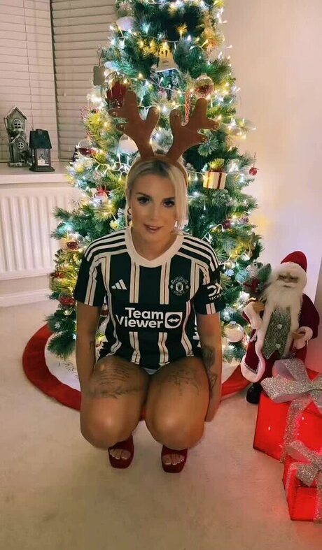 Emily Walters beautiful pornstar photos