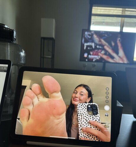 Kylie Mogen pornstar archive