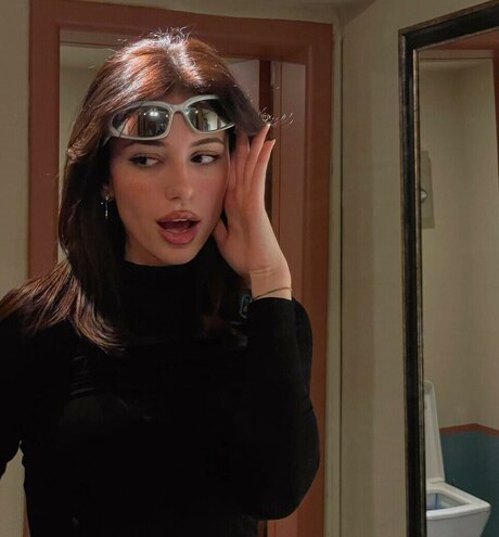 ebrarkrbkn xxx pornstar pic