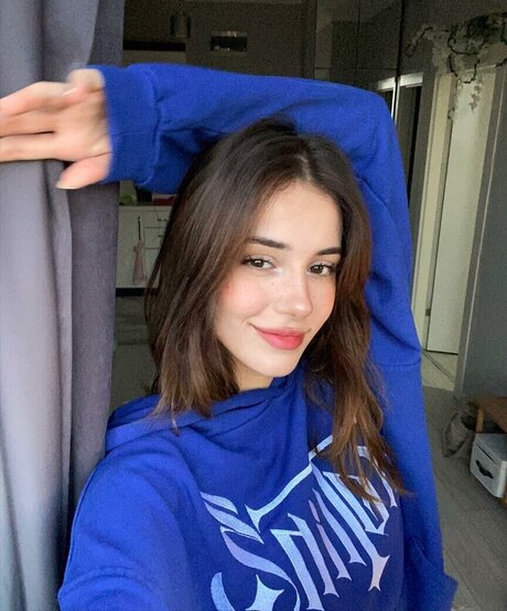 ebrarkrbkn sexy pornstar pics