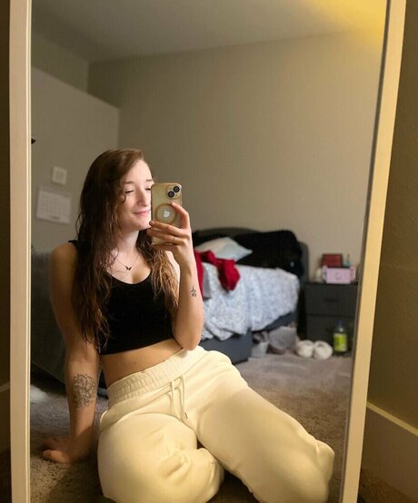 Coffeeslay model art photo