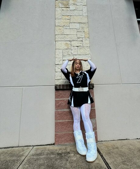 des suzanne star hot archive