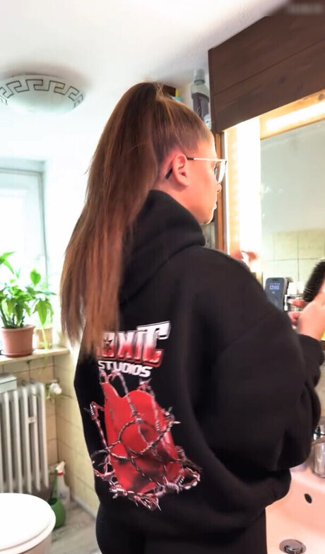 Alysa Ruppert xxx star photo