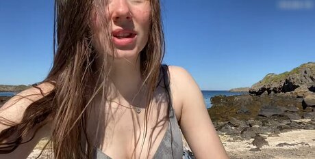 curvy amateur onlyfans hot image