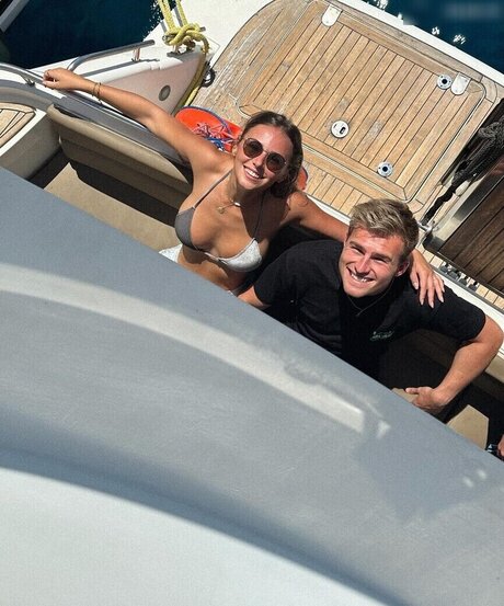 Puck Moonen naked actress galleries