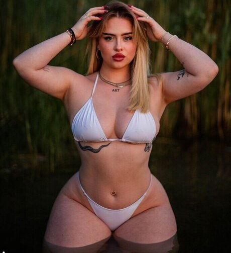 Luisa Fr h pornstar exclusive pics