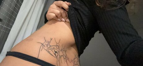 Fionee xxx model image