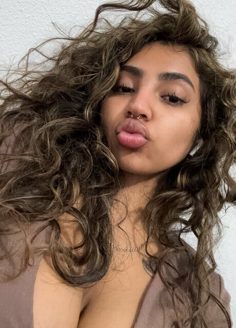 Fionee nude pornstar picture