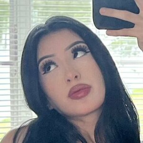 cashmstress free model pic