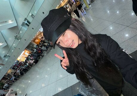 zems3lling star nudes pic