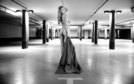 Setty Mois exclusive star picture