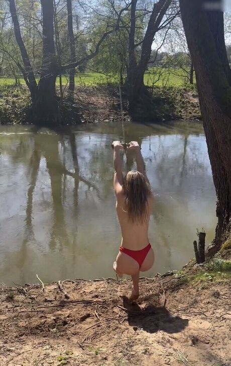 lifting toni hd actress image