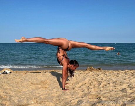 vitoria alves hd model pic