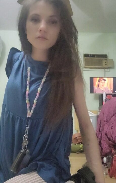 Ariel Harris star hd picture