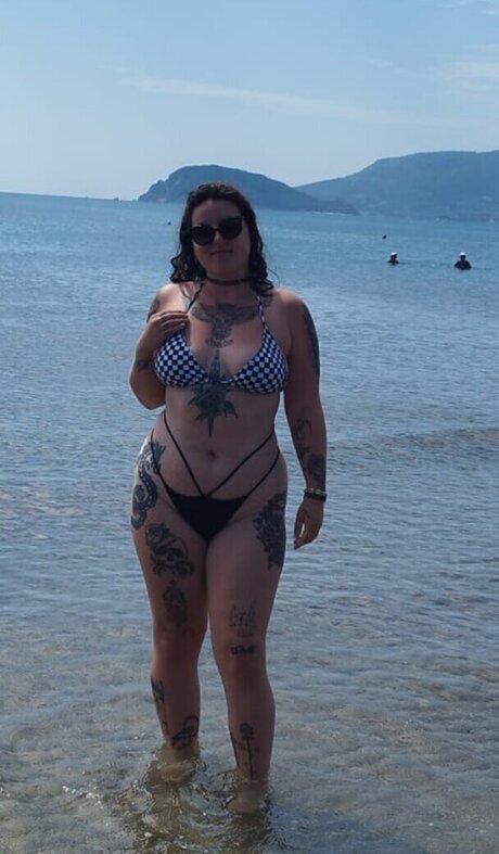 xlenaa official free actress galleries