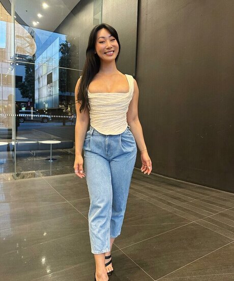 Megumi Kimura hd model photos