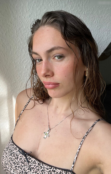 Mara H lbach sex pornstar gallery