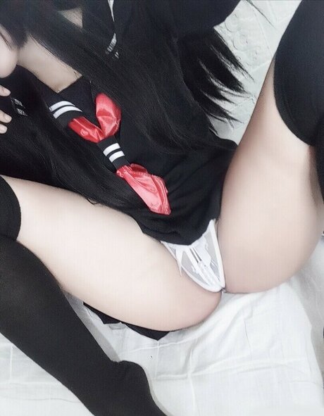 Akihira pornographic star picture