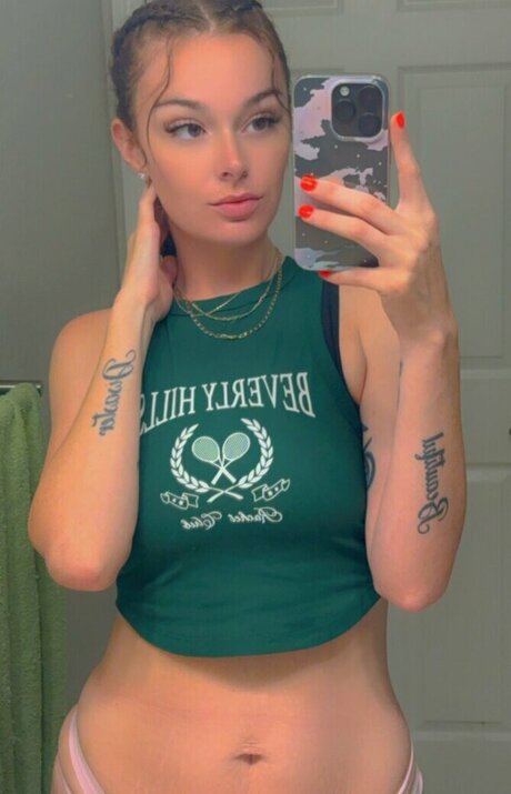 thereallmissvee pornstar nice img