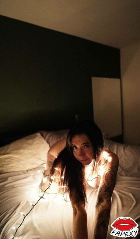 Lexi Abreu model nude photo