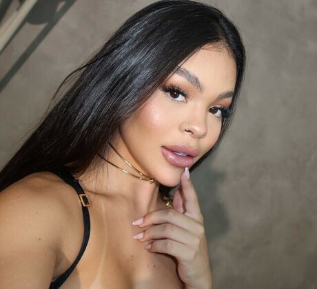 Livia Rafaelle best actress galleries