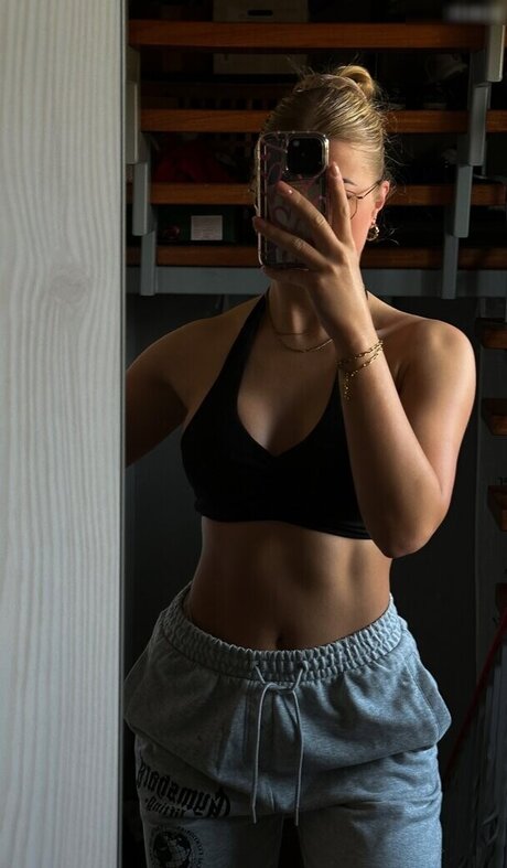 cece bru model free image