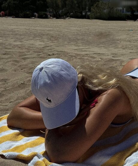 cece bru naked star image