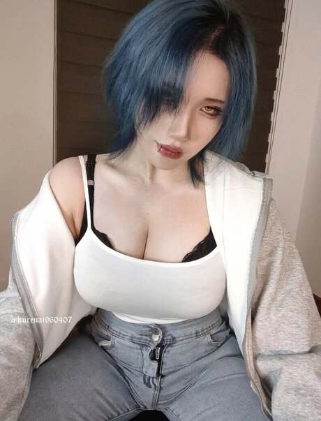 Hongbin exclusive model image