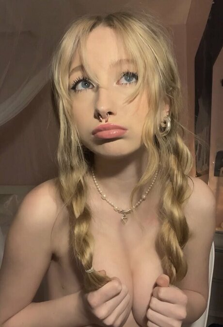 prettyemprinces sexy star galleries