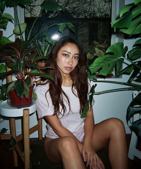 Olivia Jordan pornstar sexy pictures