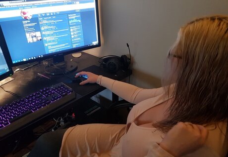 Hwmilf porn actress photo