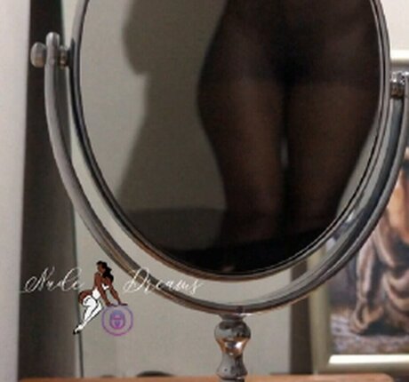 nudedreams star top gallery