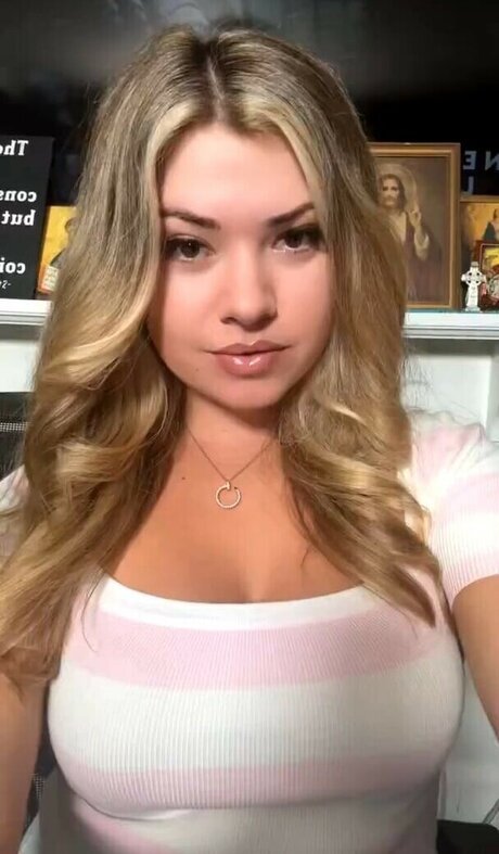 Natalie Winters high quality actress pictures