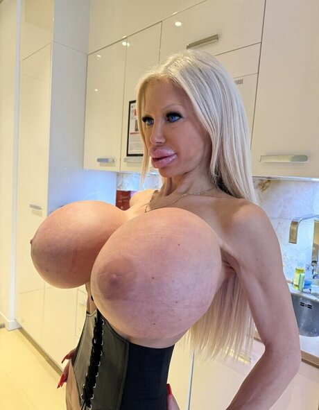 Baj Angelika nude model galleries