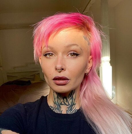 Edith Stehfest naked pornstar photo