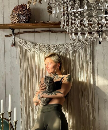 Edith Stehfest sexy star photo